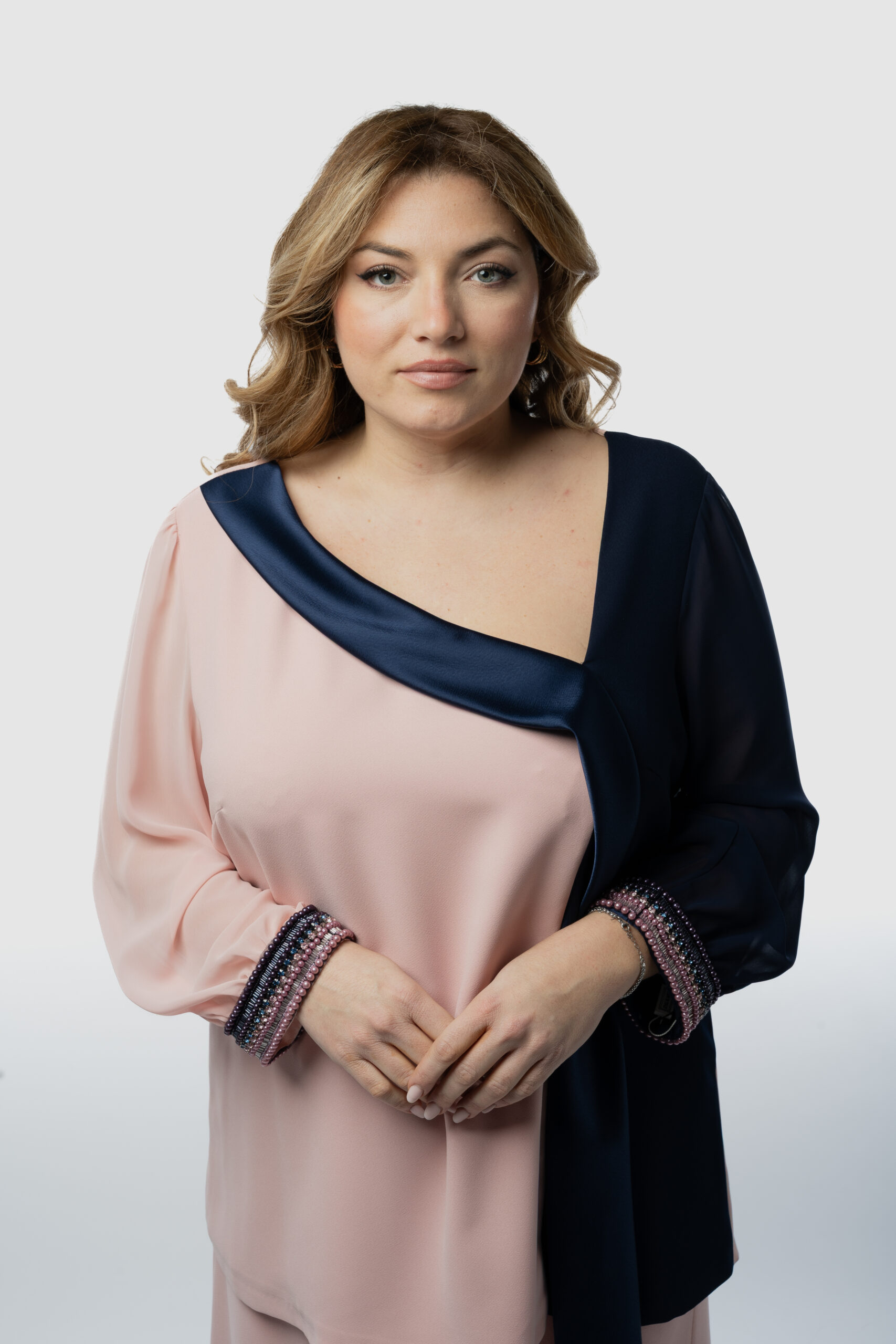 Completo Bicolor Blusa E Pantalone Palazzo